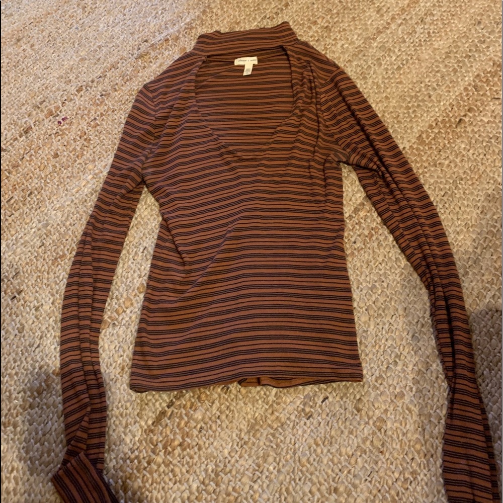 Long sleeve top